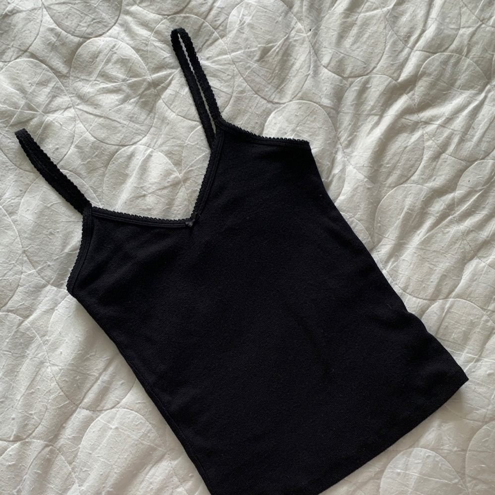 Aritzia Homestretch Lace V-Neck Cami Tank